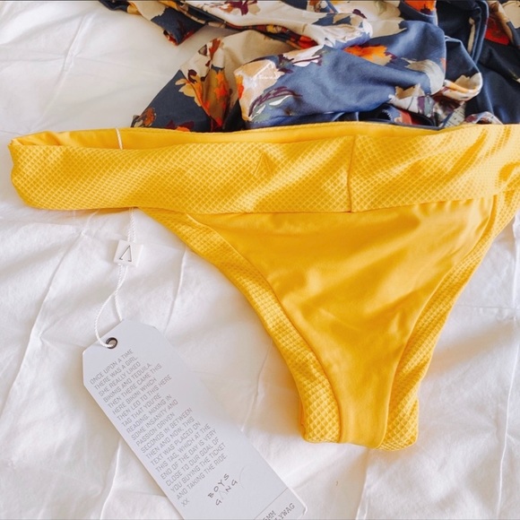 NWT! BOYS + ARROWS SCOUT CHEEKY BIKINI BOTTOM XS - Picture 2 of 7